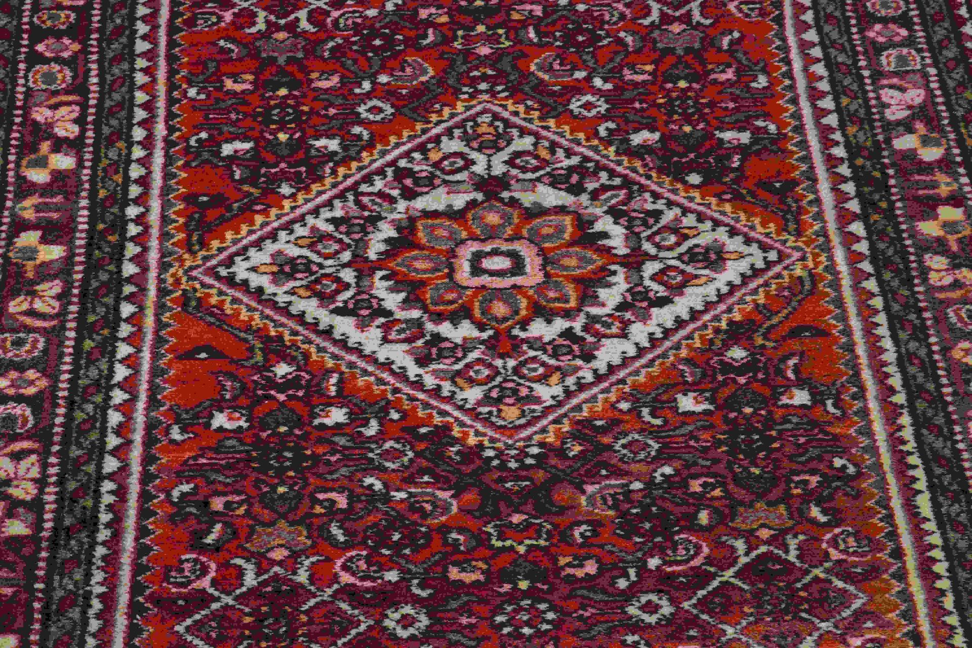 Persian rug, 205 x 112 cm. - Image 2 of 3