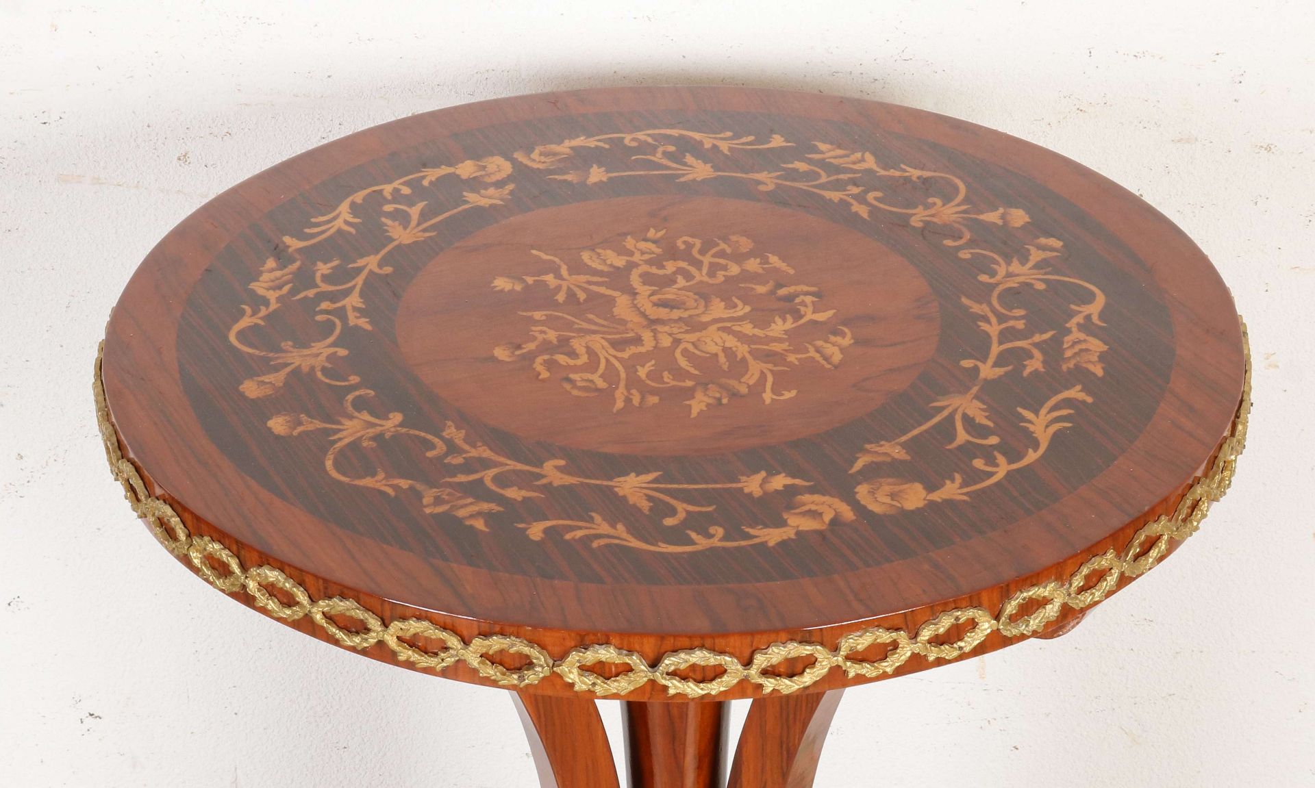 Table with marquetry - Image 2 of 2