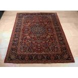 Persian rug, 198 x 137 cm.