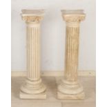 2x Plaster pedestal