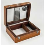 Cigar humidor