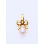 gold pendant pearl