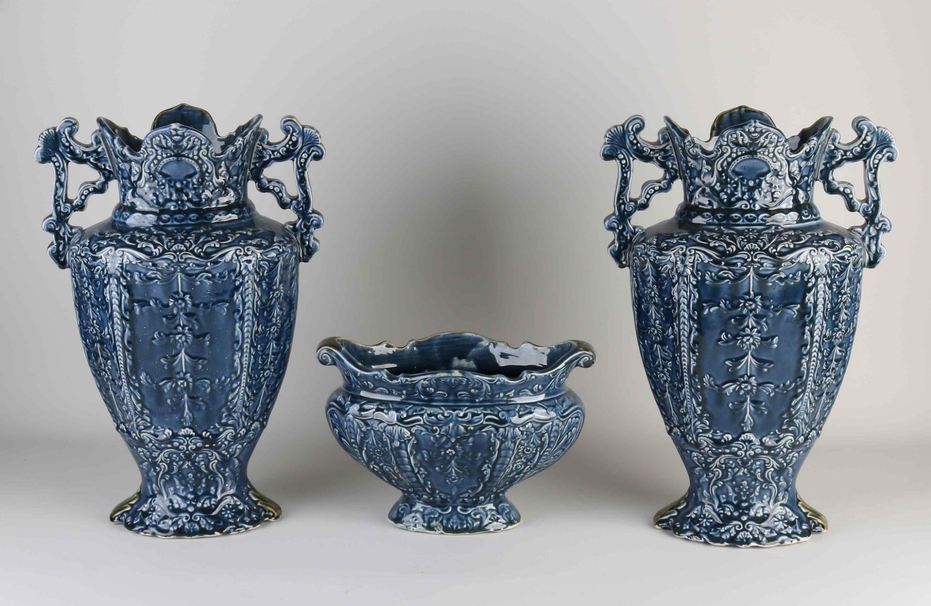 Set of three antique majolica vases, 1900 - Image 2 of 2