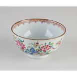 18th Century Chinese Family Rose bowl Ø 11.3 cm.