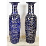 Two very large Chinese vases, H 143 cm.