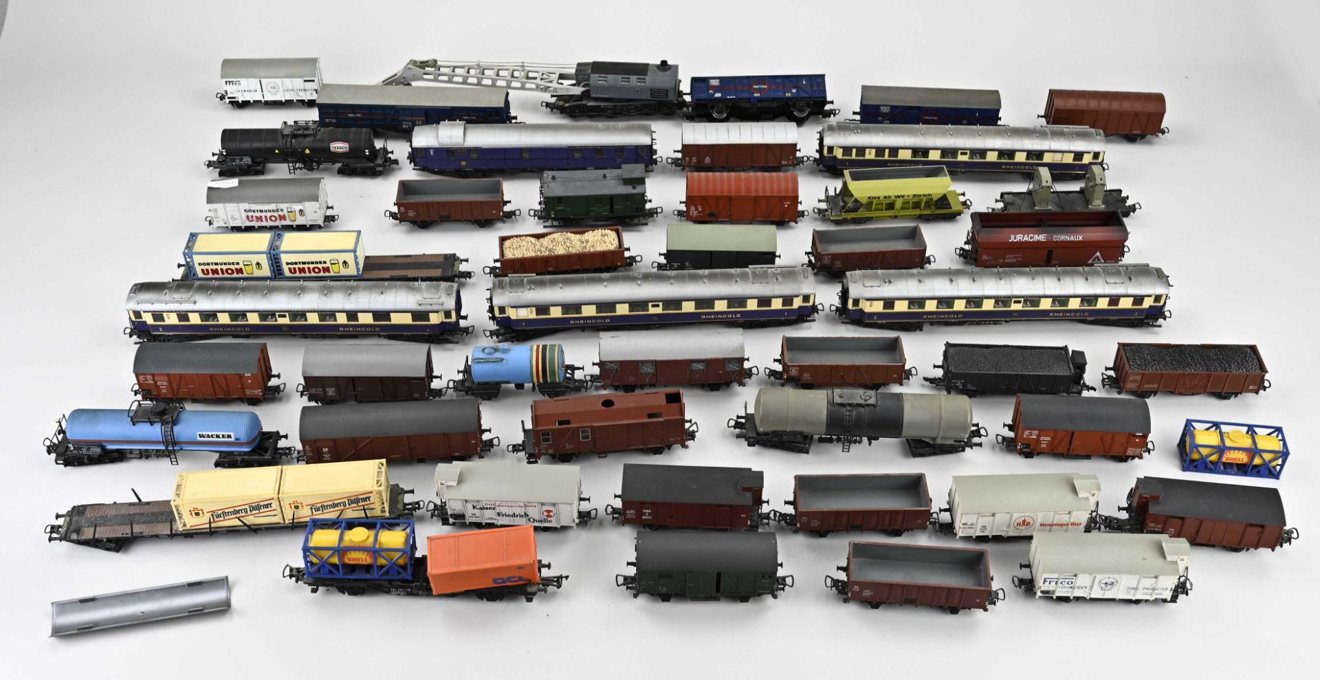 Lot with wagons (approx. 45 pieces)