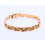 gold link bracelet