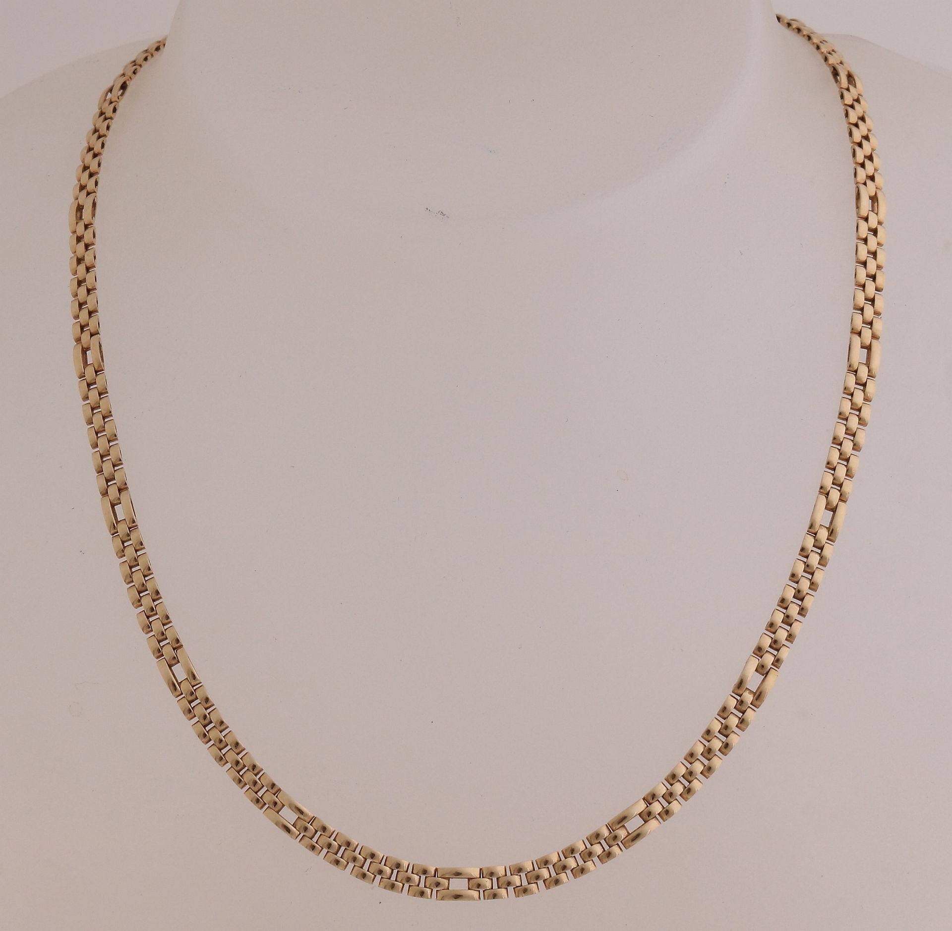 Golden allegro necklace