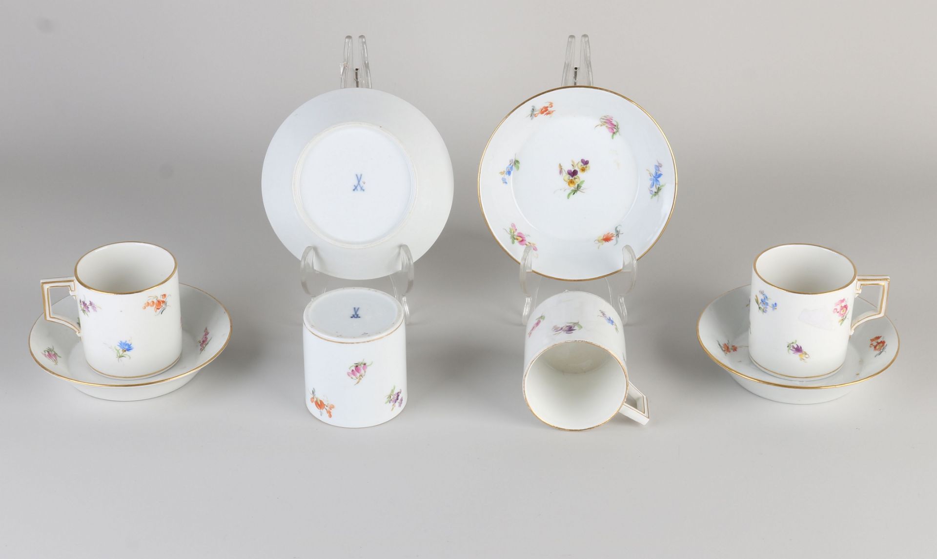 4x Meissen cup + saucer