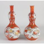 Two Japanese Kutani vases, H 23.5 cm.