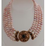 4-row pearl necklace