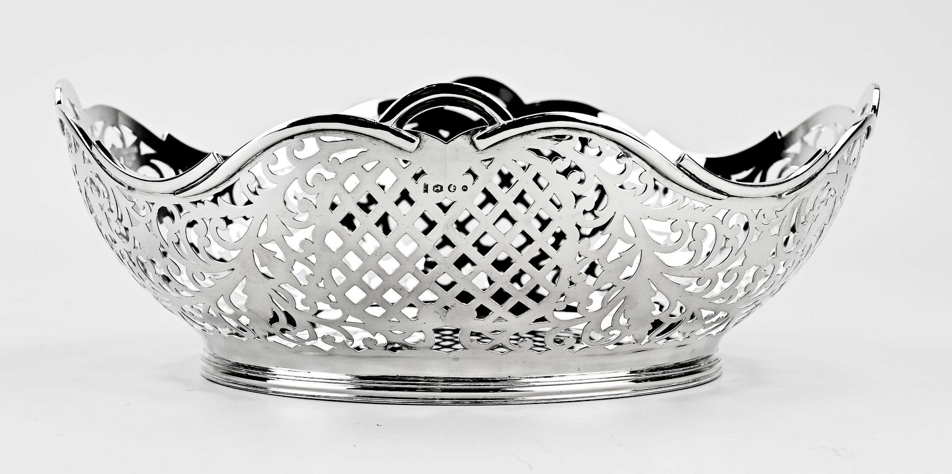 Silver bread basket - Image 2 of 2