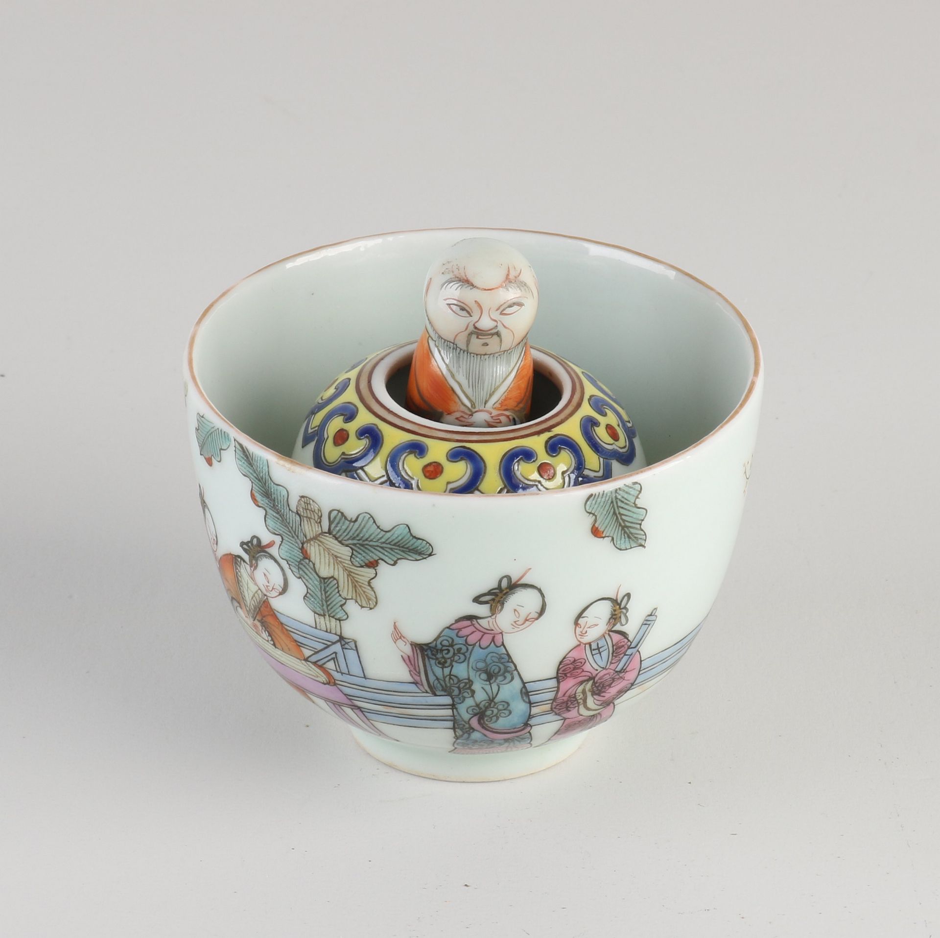 Chinese drinking cup Ø 9 cm.