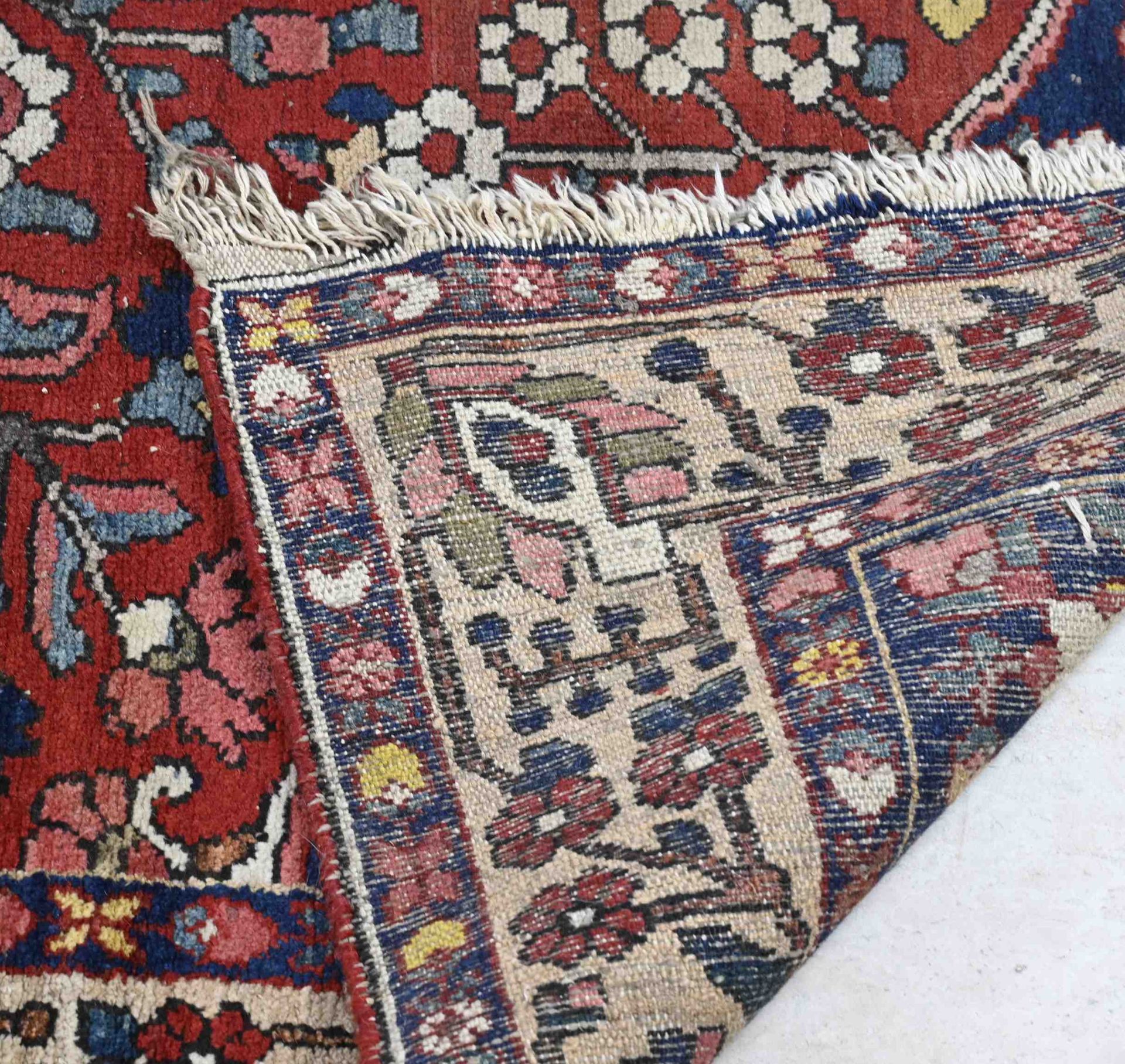 Persian rug, 200 x 165 cm. - Image 3 of 3