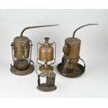 Lot distill copperware