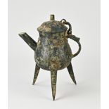 Chinese bronze jug, H 22 cm.