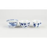 3x 18th century Chinese Kang Xi cups