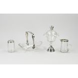 Four parts crystal with silverware