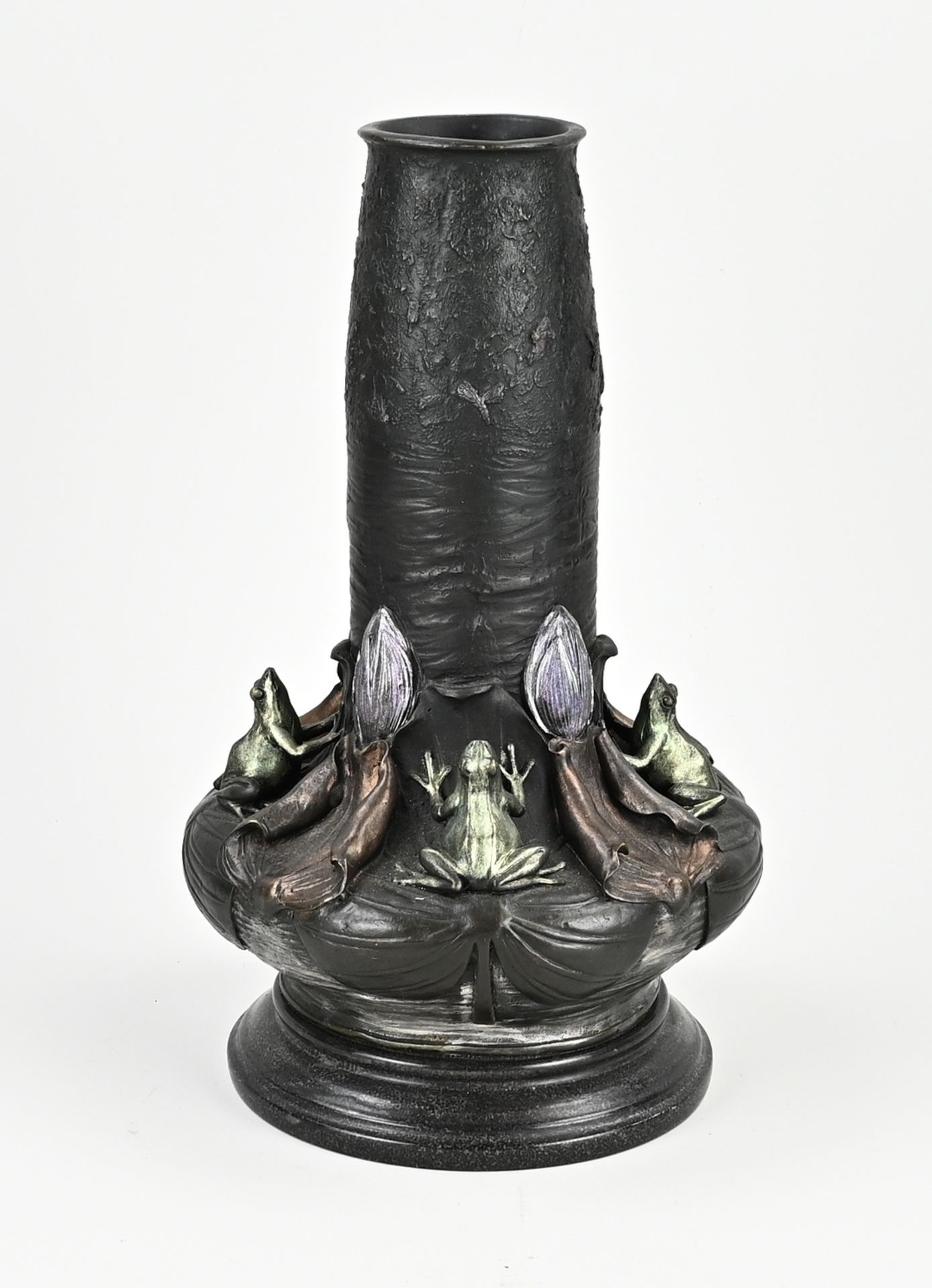 Bronze vase, H 32.5 cm.