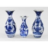 Three Japanese Imari vases, H 19 - 25 cm.