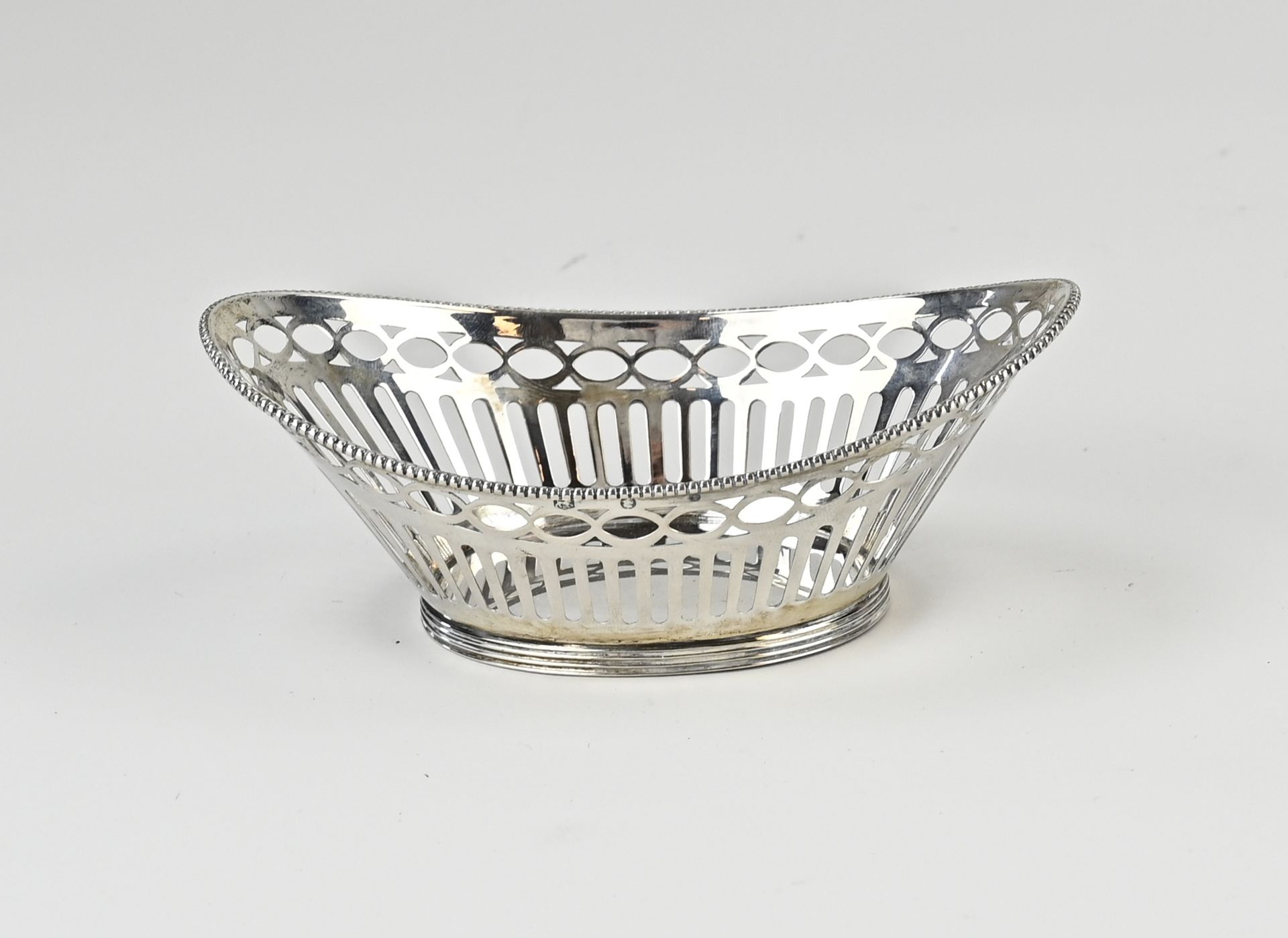 Silver bonbon basket small