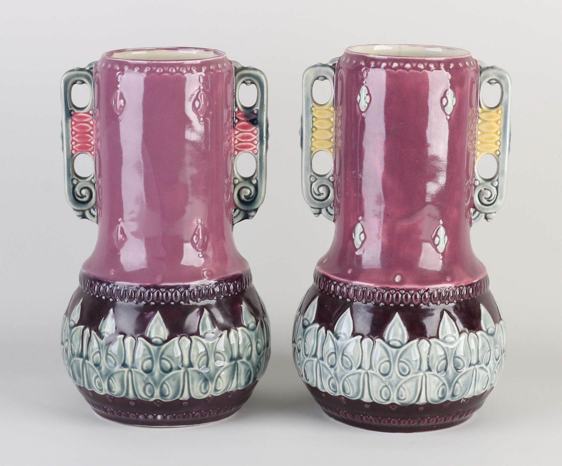 Two antique majolica vases, 1910 - Image 2 of 2
