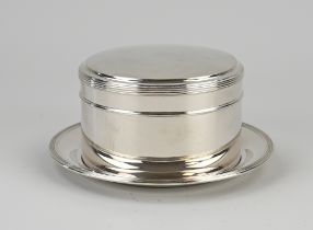 Silver drum with saucer