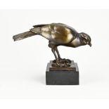 Bronze figure, Grab bird