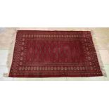 Persian rug, 154 x 97 cm.