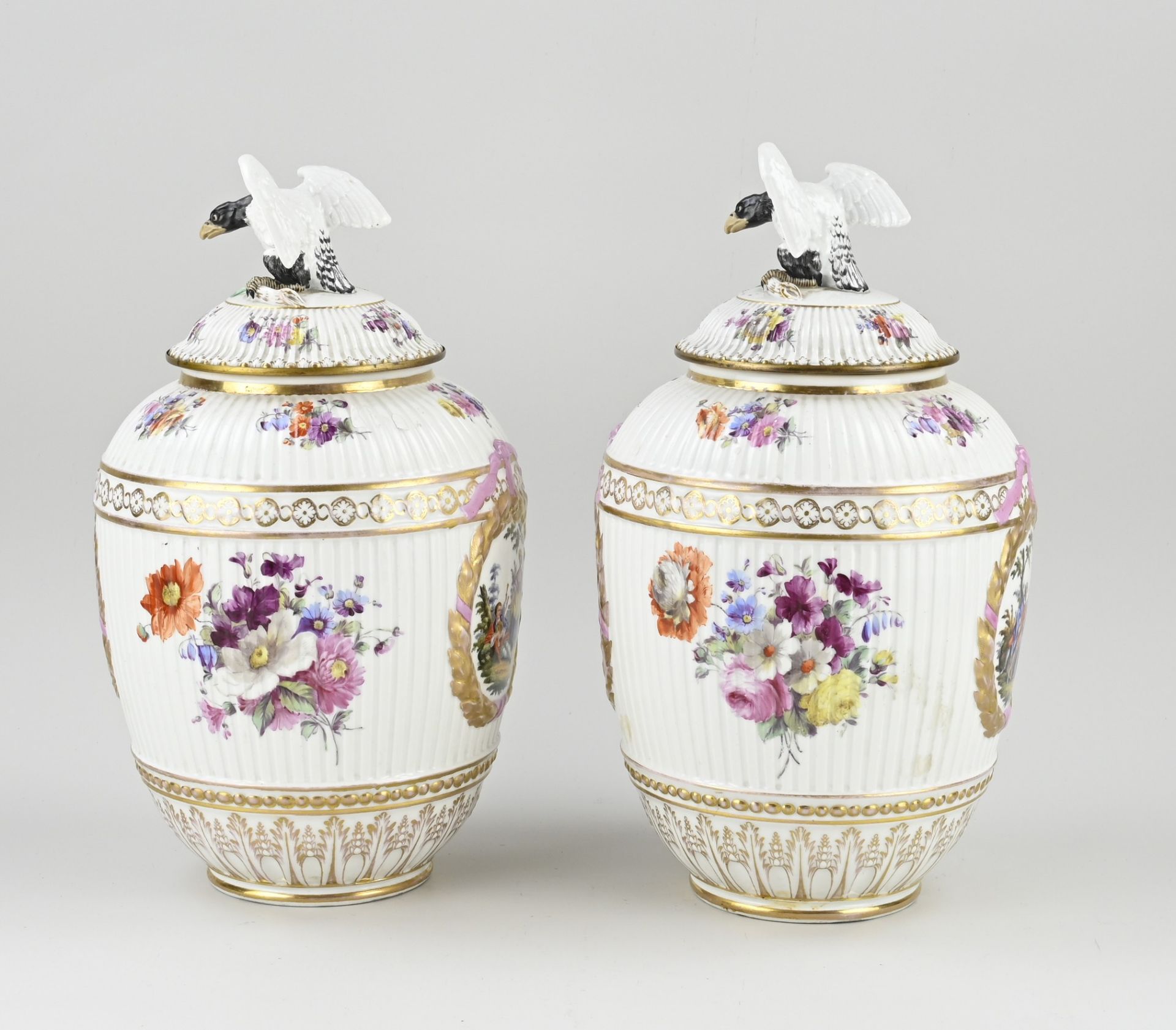 Two antique KPM lidded vases, 1880 - Image 2 of 3