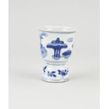 17th - 18th century Chinese Kang Xi stem cup Ø 8 cm.