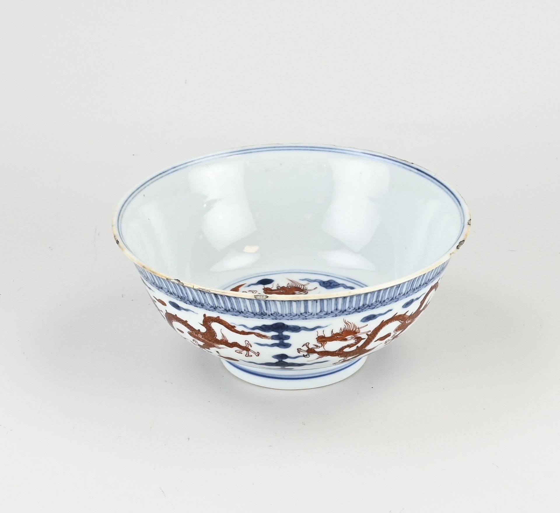 18th century Chinese Kang Xi bowl Ø 19.5 cm.