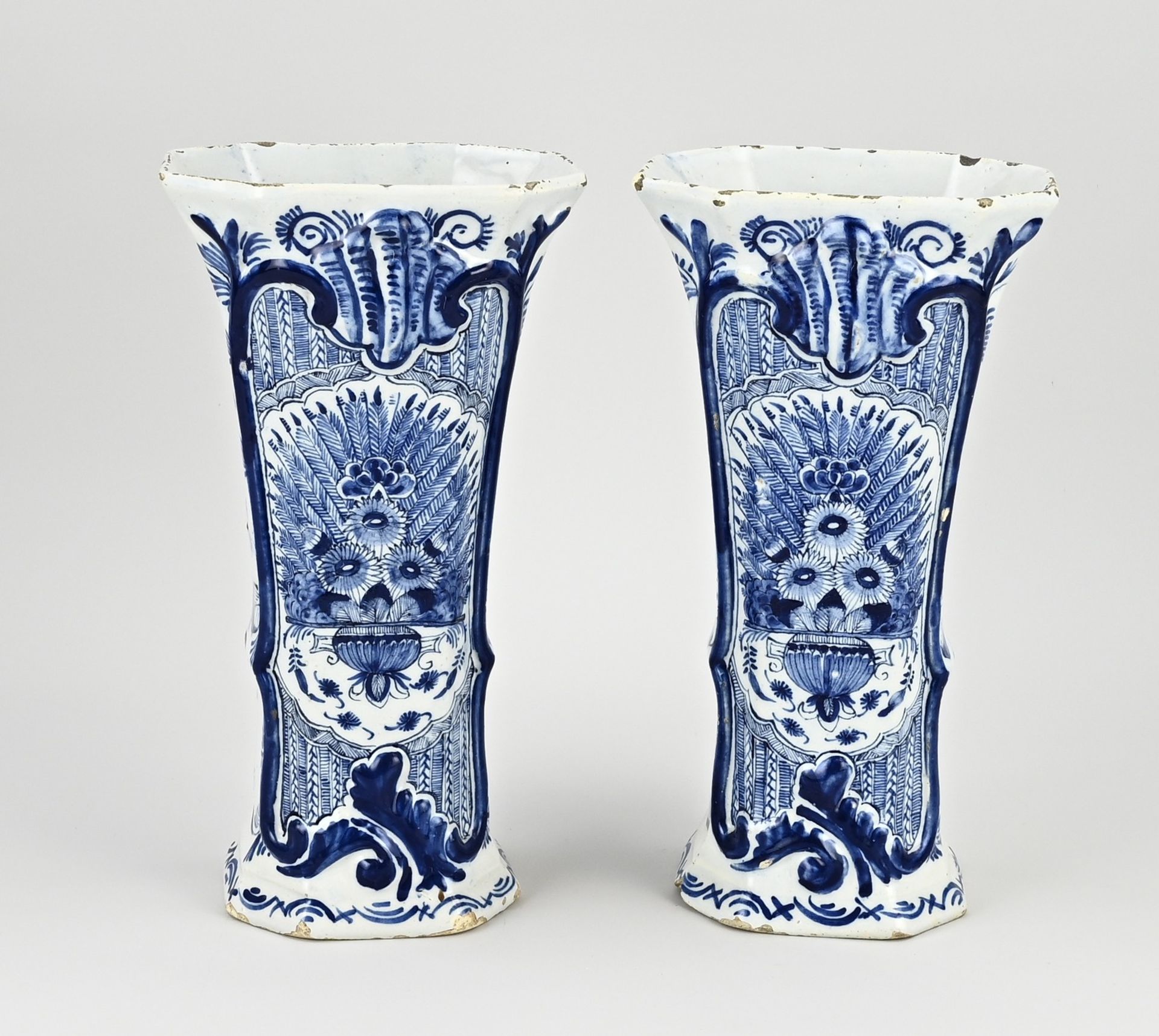 Set of 18th century Delft vases, H 27 cm.
