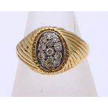 Gold ring with diamond, oval