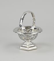 Silver bonbon basket with handle