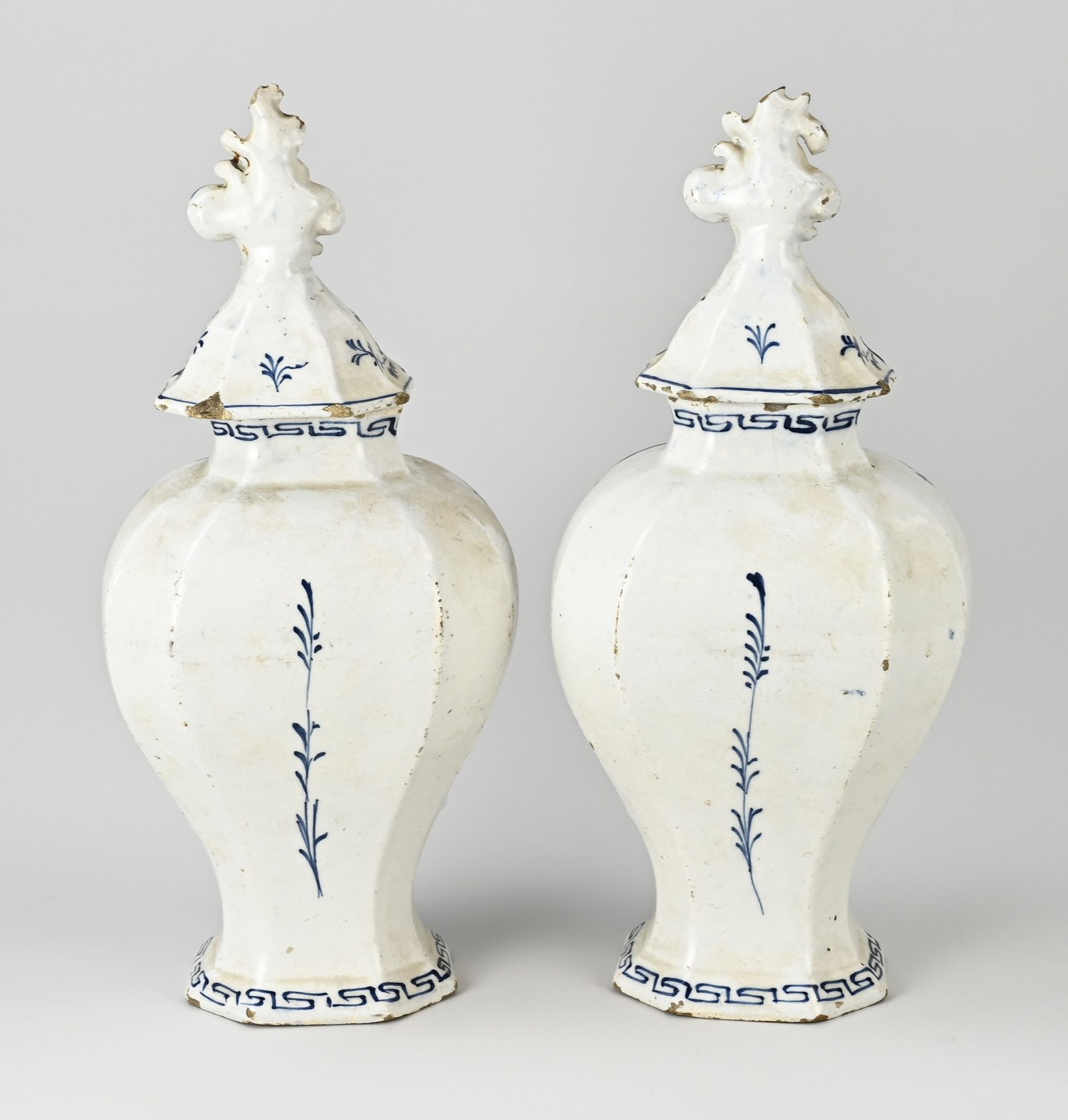 Two 18th century Delft lid vases - Image 2 of 3