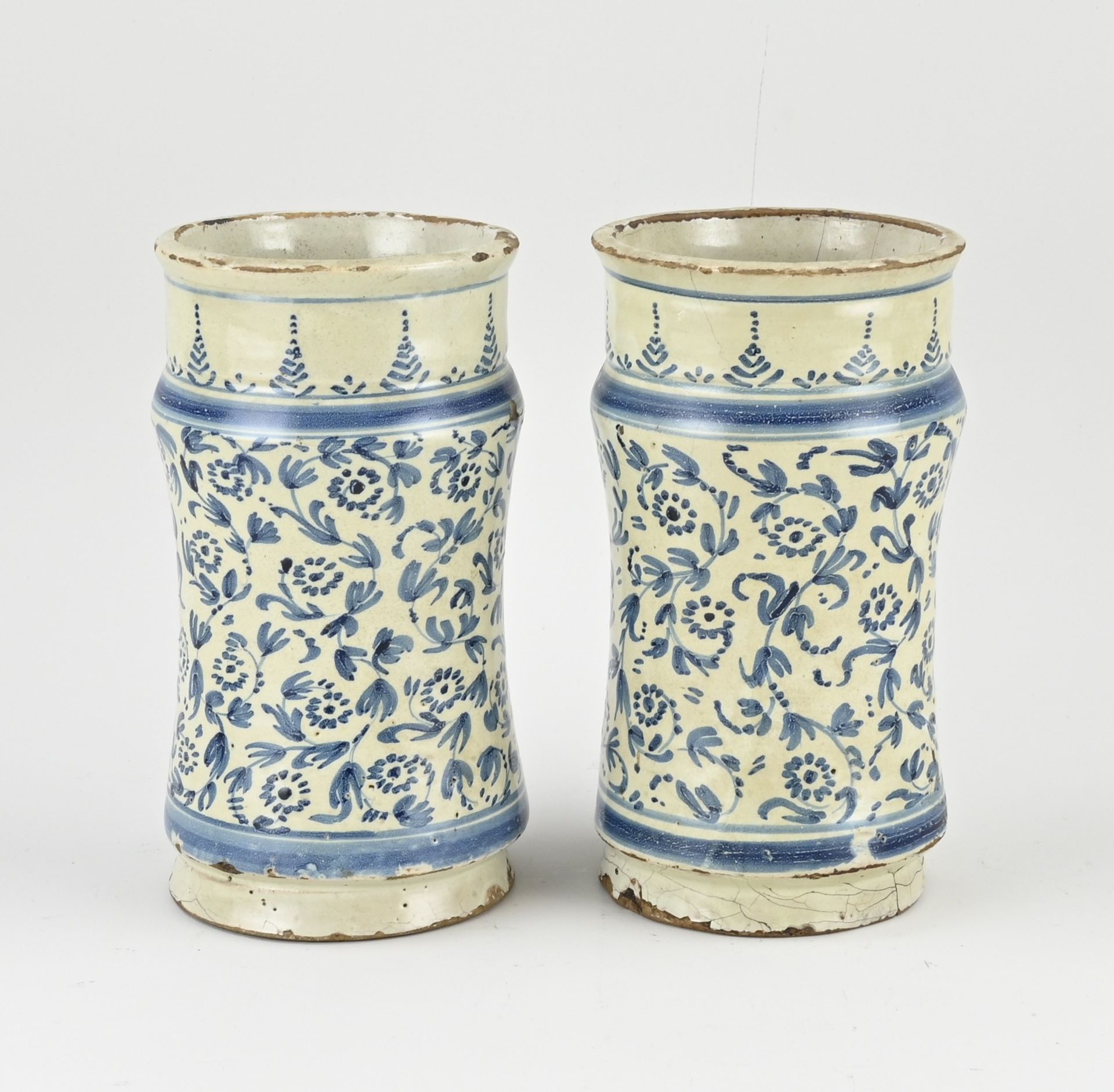 Two 17th - 18th century Albarello's, H 22 x Ø 12 cm. - Image 2 of 3