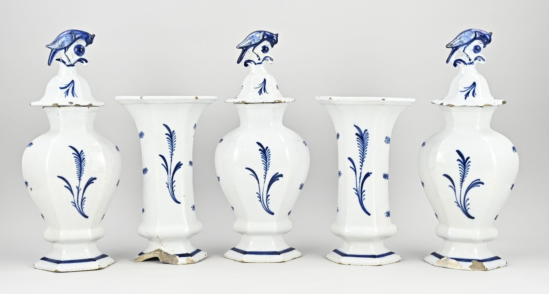 18th century Delft cabinet set - Image 2 of 3