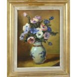 Tilly Moes, Cologne pot with anemones