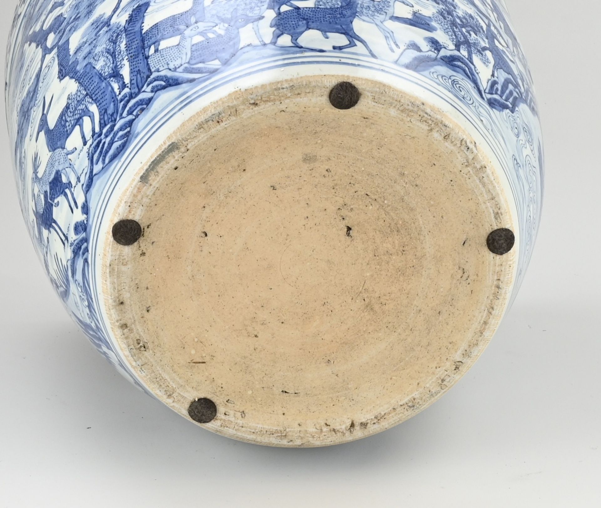 Large Chinese pot, H 36 x Ø 43 cm. - Image 3 of 3