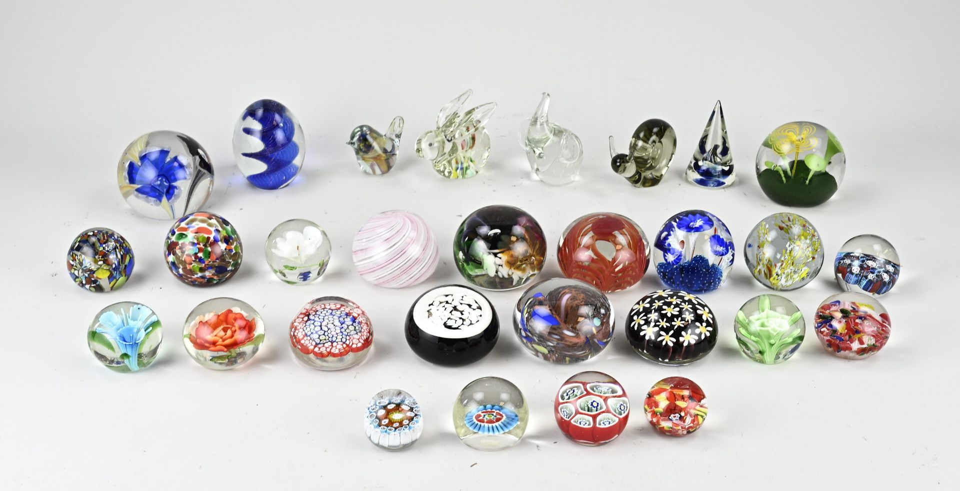 Lot paperweight (25x)
