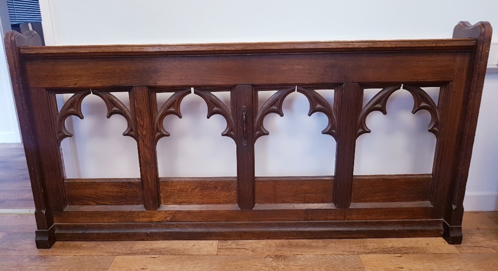 Gothic Victorian Cedar Church Pew dated to 1800 - Image 2 of 3