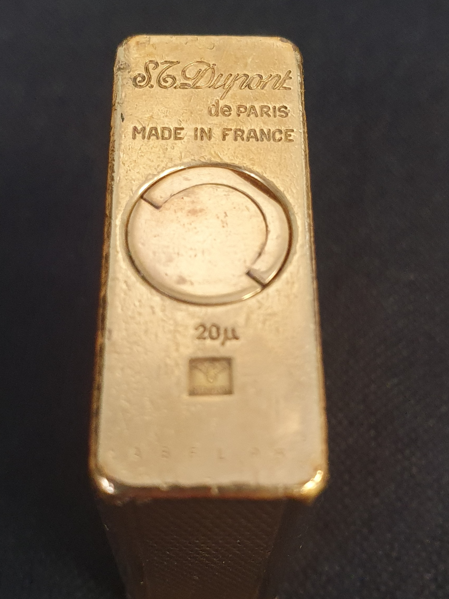 St Dupont Gold Plated Lighter, marked to base. Weight 95g - Image 2 of 5