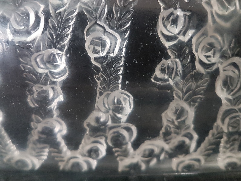 Lalique 1939 Square Crystal Rose Design Dish reference 10407 - Image 6 of 6