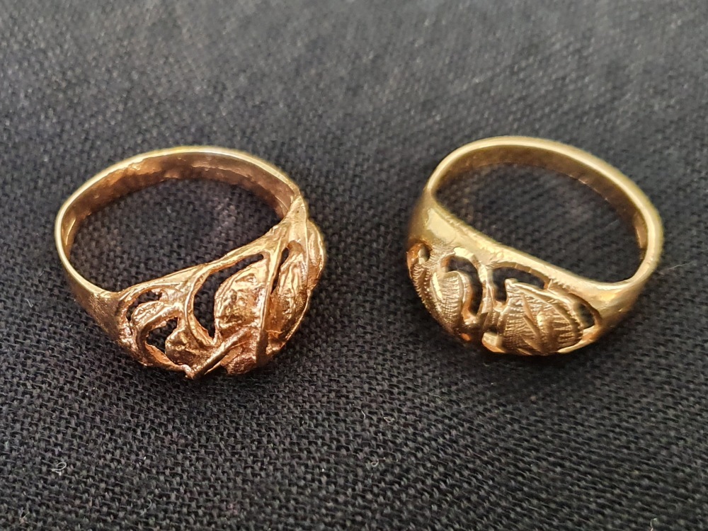 2 x Pierced Gold Rings, Egyptian Hallmark for 18ct Gold. Weight 7.5g - Image 2 of 2