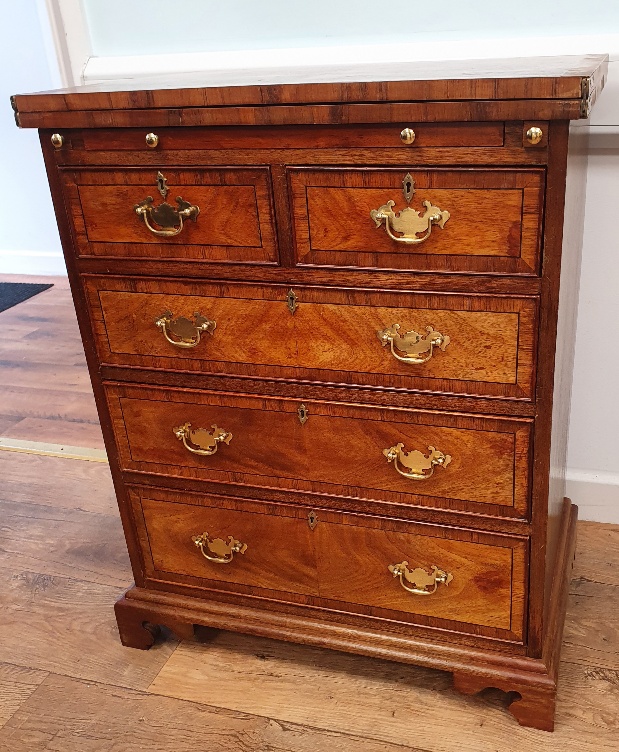 Hand Made 5 Drawer Cabinet with Folding Top and Brass Fittings - Image 2 of 4