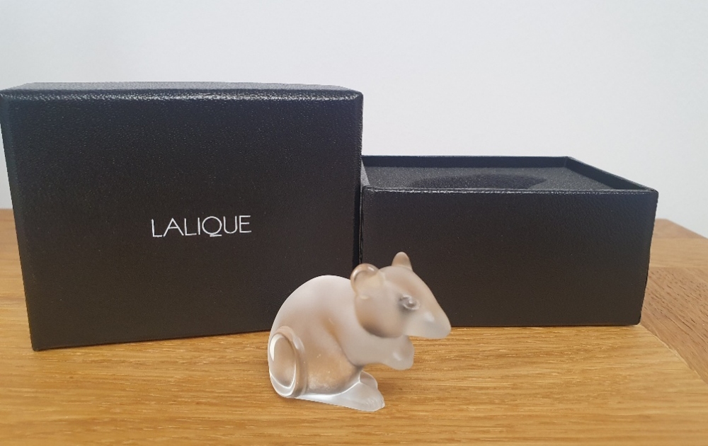 Lalique Crystal Frosted Mouse figurine in original box