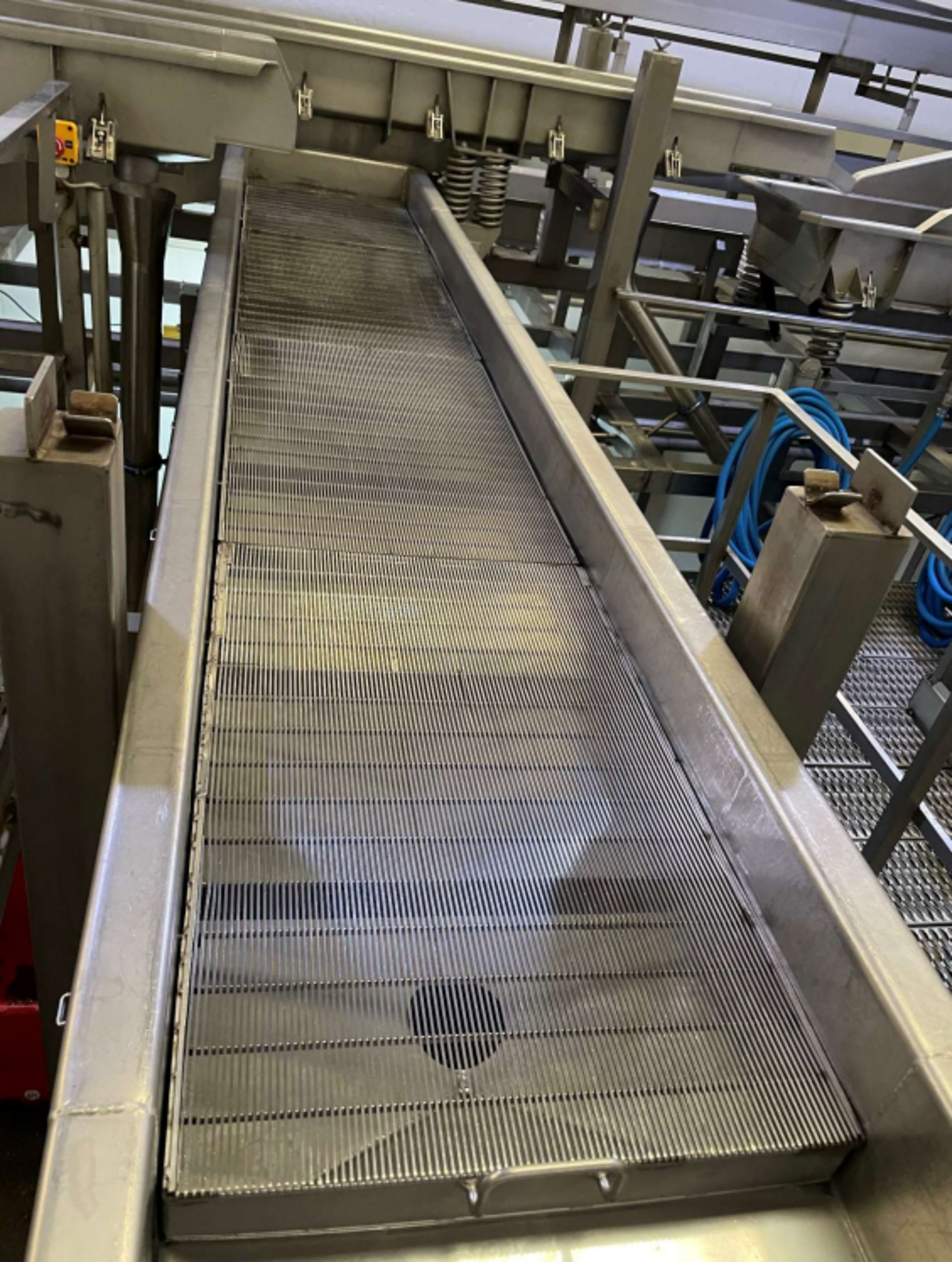 VEGETABLE WASHING AND GRADING PLANT - Image 8 of 18