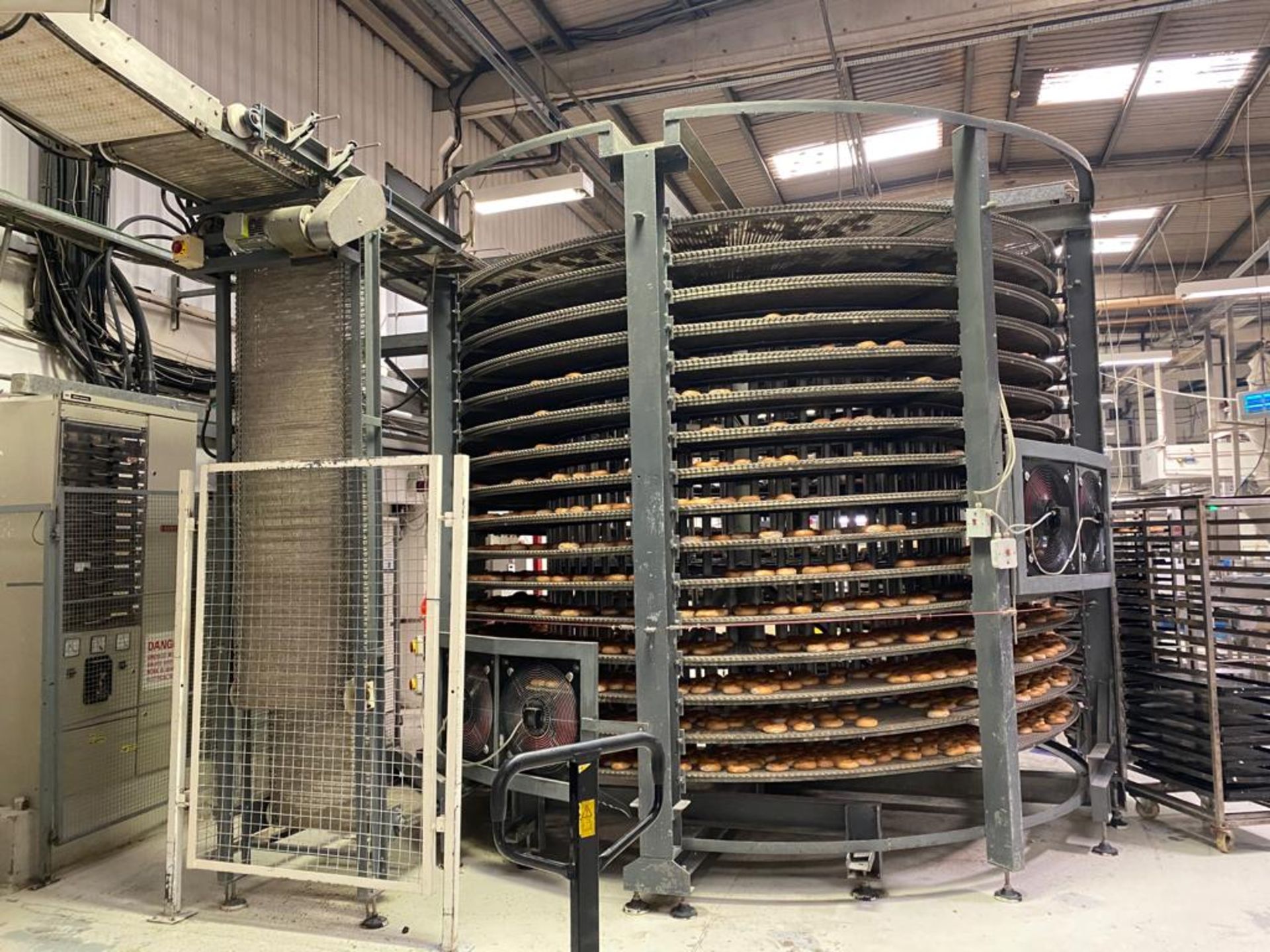 SPIRAL COOLING CONVEYOR