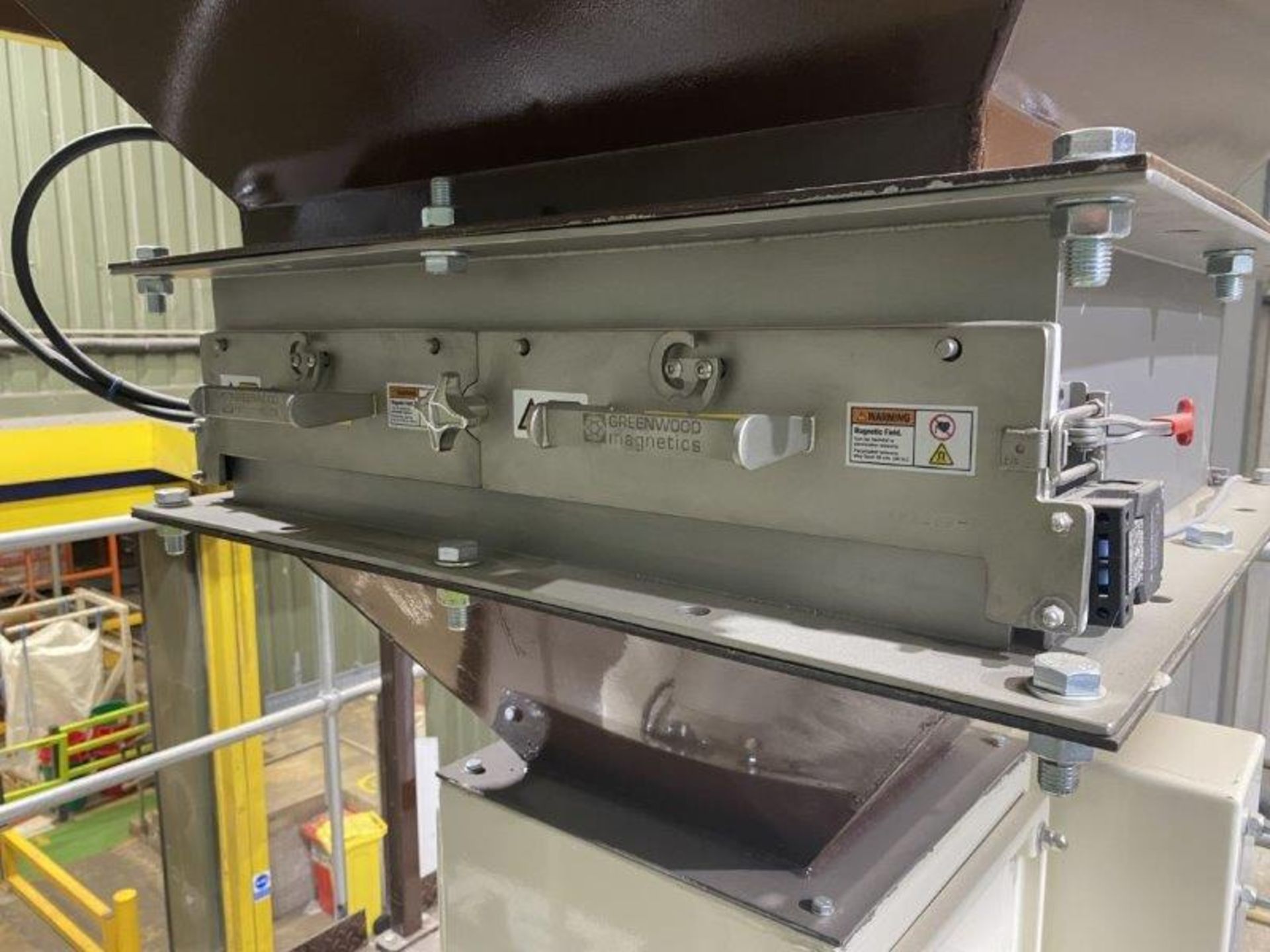 COMPLETE SEMI AUTOMATIC BAGGING LINE - Image 3 of 11